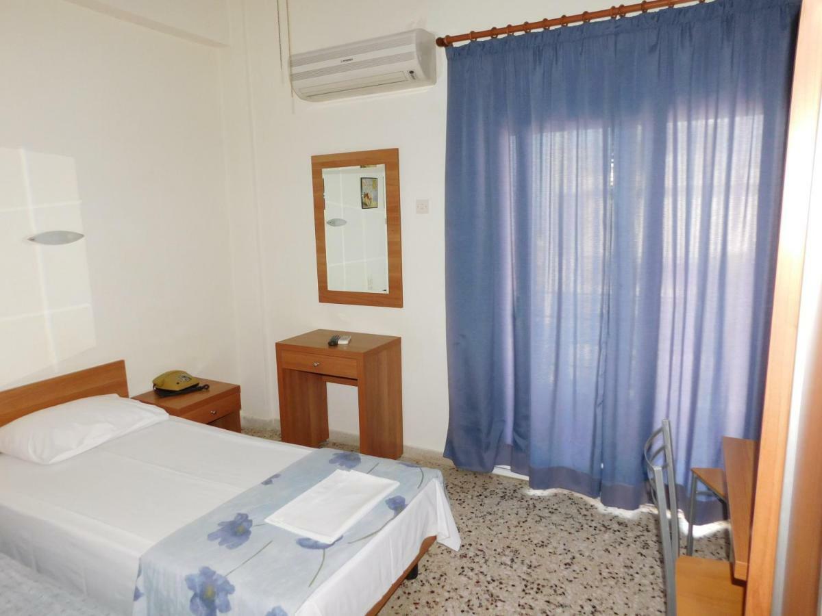 Ωρεοι Hotel Loutra Edipsou  Exterior photo